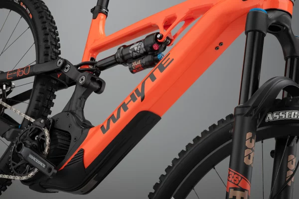 Whyte E-160 RSX nærbilder ramme